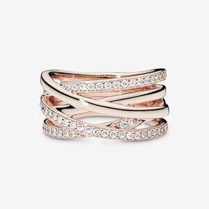 Pandora Sparkling & Polished Lines Ring. Rose Gold.